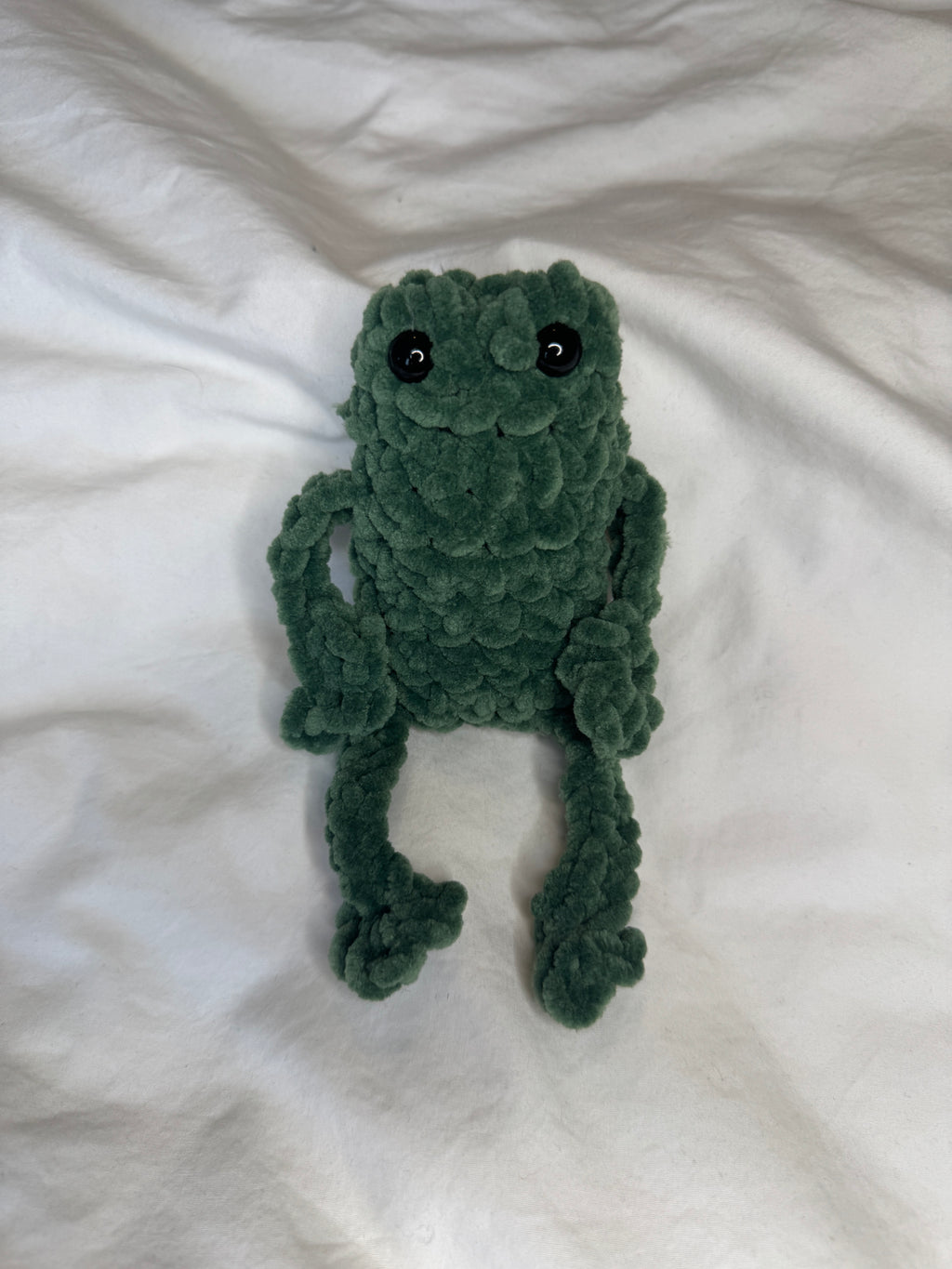 Crochet leggy frog