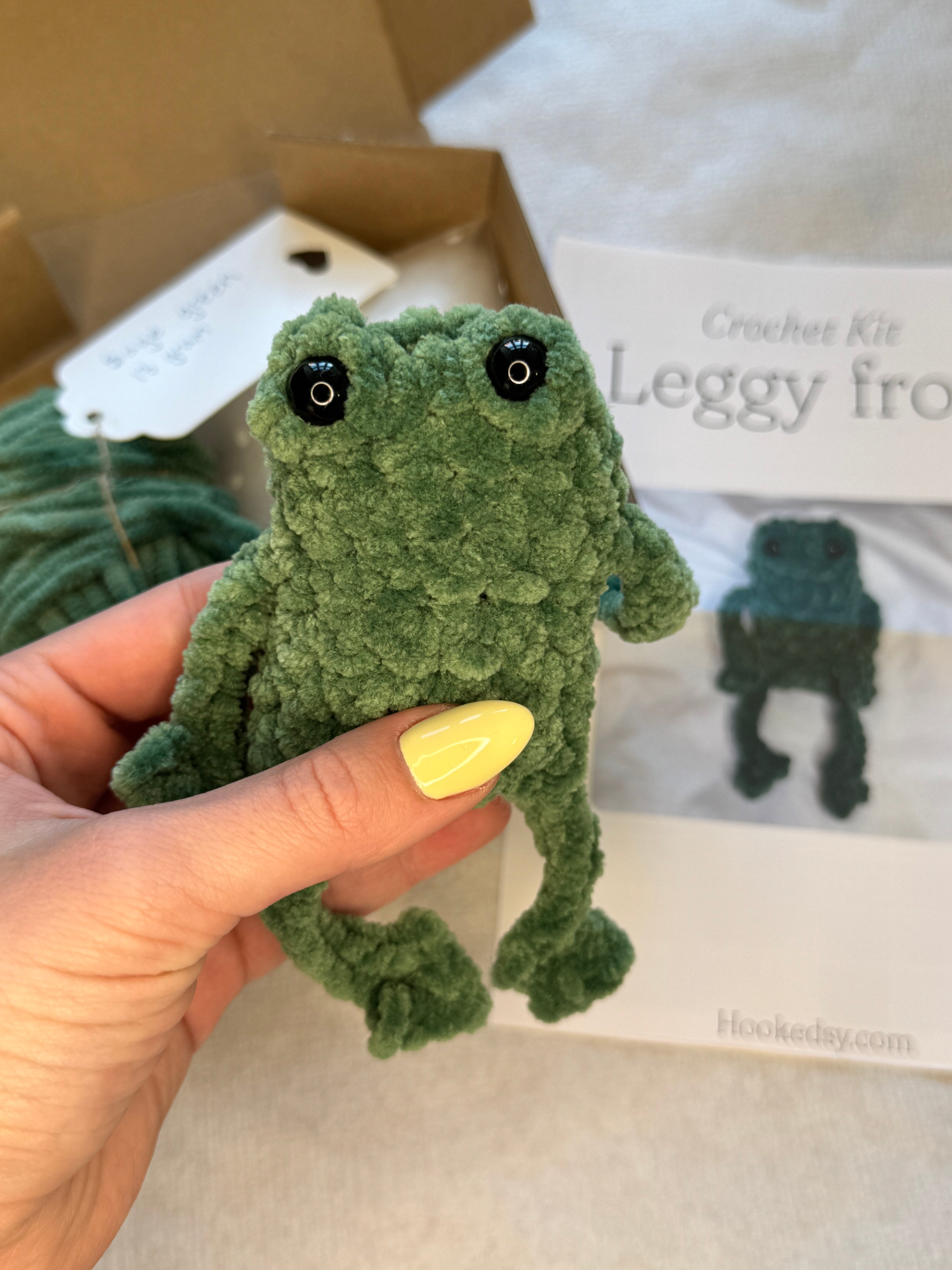 Leggy Frog Crochet Kit